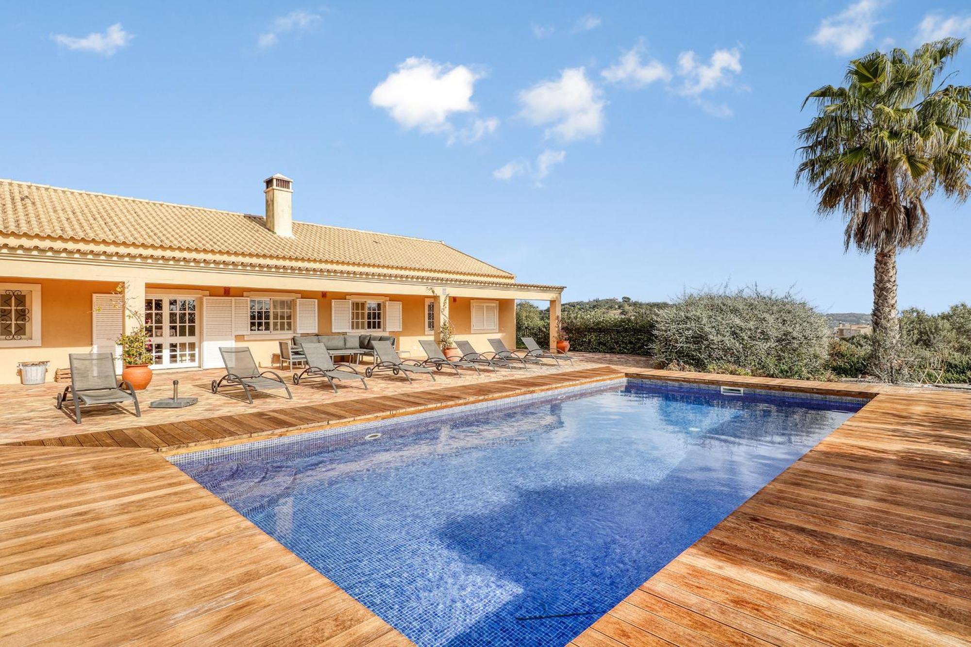 Вилла Casa De Apra By Portucasa Лоле Экстерьер фото