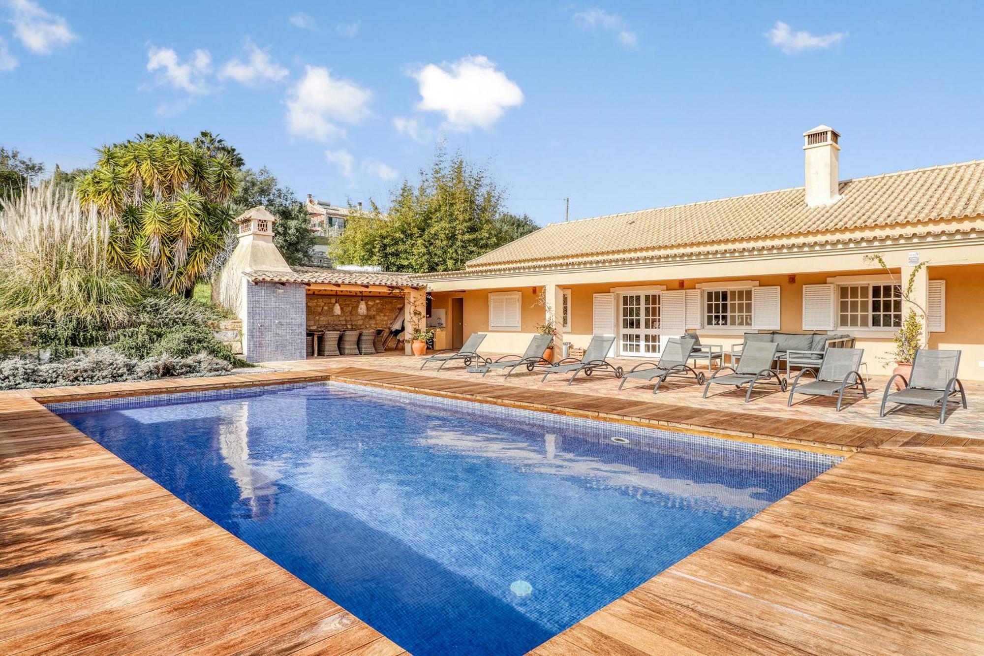 Вилла Casa De Apra By Portucasa Лоле Экстерьер фото