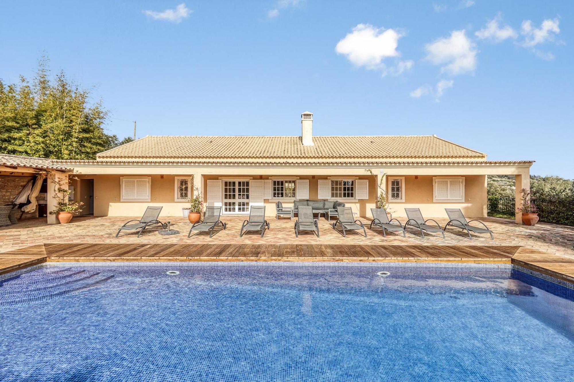 Вилла Casa De Apra By Portucasa Лоле Экстерьер фото
